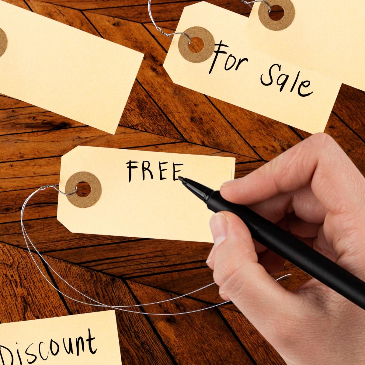 Perco Manila Shipping Tags - Compatible with compatible_with_product_page | Color: 100 pack | Quantity: 1 | Adhesive: global.AdhesiveType | SKU: PL-MT1-WithWires-100 | - shop_