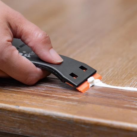 Perco Scraper with Plastic Razor for Removing Labels (Scraper w/Plastic Razor) - Store Supplies